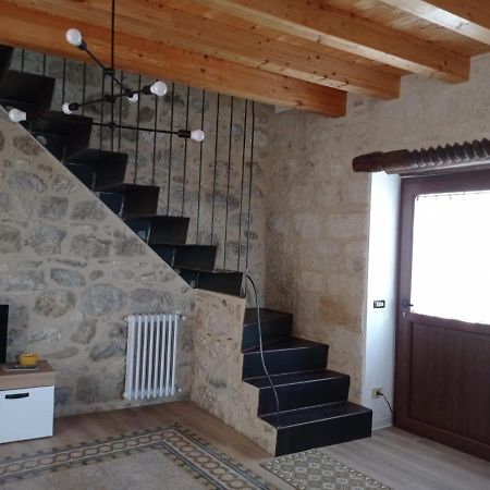 פטראליה סופראנה Casa Vacanze Borgo Gulini Da Anna מראה חיצוני תמונה