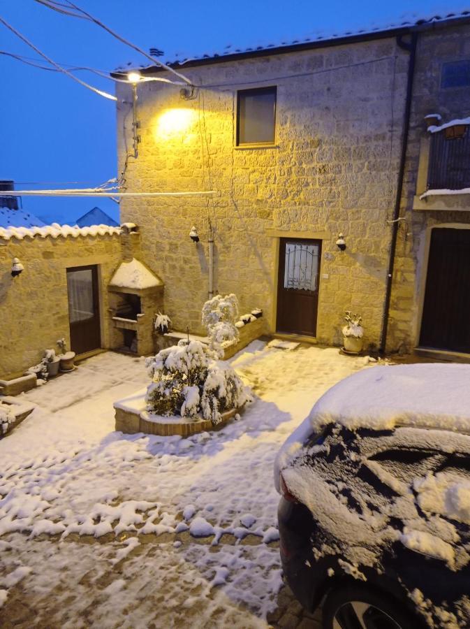 פטראליה סופראנה Casa Vacanze Borgo Gulini Da Anna מראה חיצוני תמונה